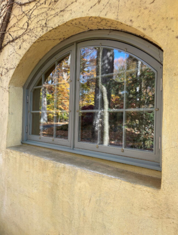 Private residence in Connecticut. Painted in 1993. Photographed in 2023.